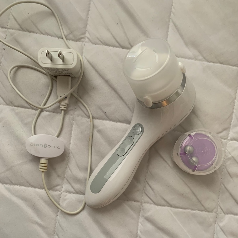 Clarisonic brush